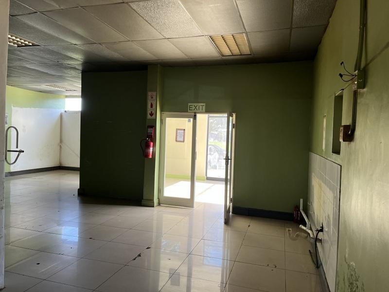 To Let Commercial Property for Rent in Paarden Eiland Western Cape